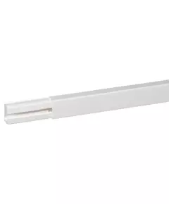 Кабель-канал 1-секц. 40х20 L2100 пластик DLPlus без перегородки бел. Leg 030027