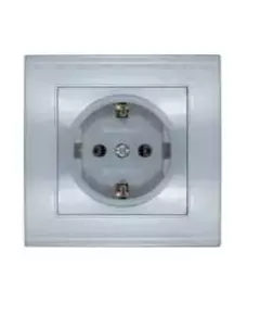 Розетка 1-м СП Бриллиант 16А IP20 с заземл. серебр. UNIVersal 7949872