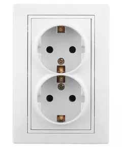 Розетка 2-м СП Plano 1-208-01 16А IP20 250В 2х2P+E Schuko защ. шторки бел. Intro Б0053933