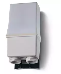 Фотореле корпусное для монтажа на улице 1NO 16А 230В AC 1…80люкс IP54 FINDER 104182300000