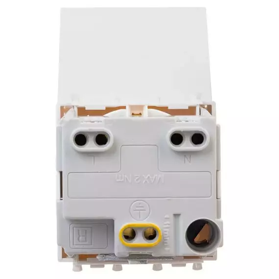Розетка 1-м 2мод. Avanti "Белое облако" 16А IP41 2P+E защ. шторки с крышкой бел. DKC 4400012, изображение 3