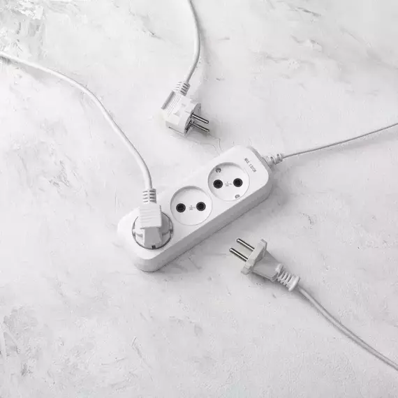 Удлинитель 3 гнезда 1.5м 2х0.75кв.мм б/з бел. PROCONNECT 13-4205, изображение 2